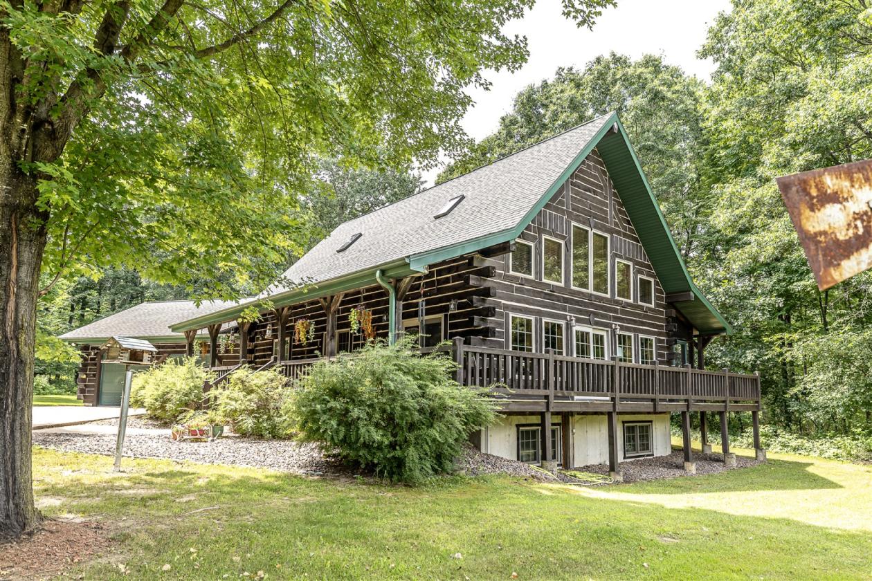 Western Wisconsin Equestrian Property - photo 2