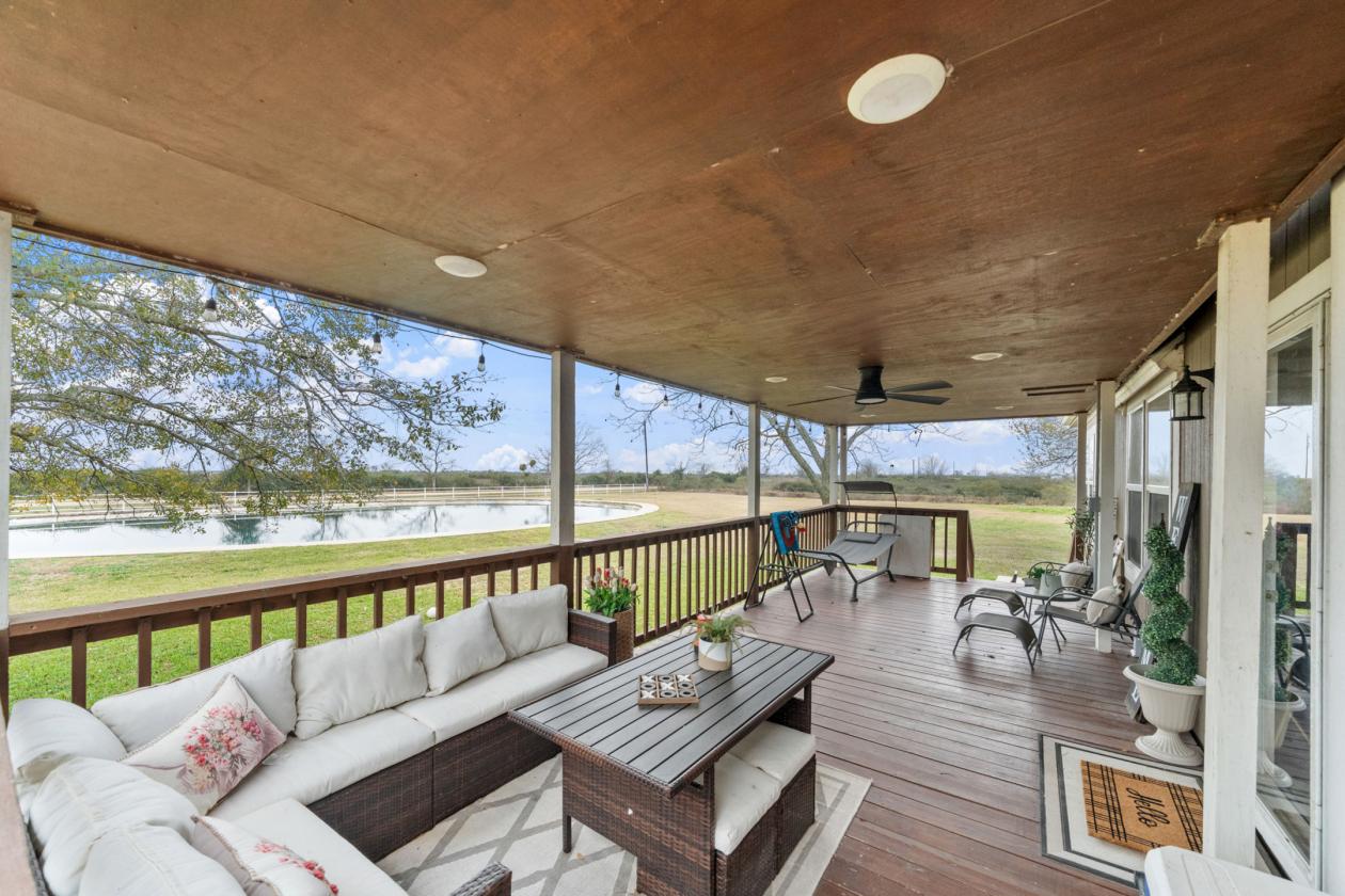 10 Acre Equestrian/Livestock Property - photo 5