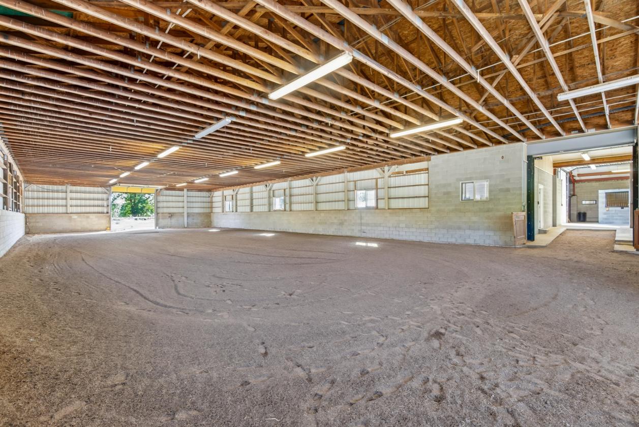 Luxury Equine and Cattle Ranch in Western Oregon - photo 13