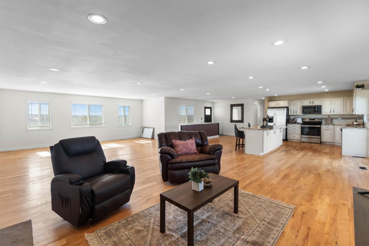 Exceptional Income-Producing Equestrian Property! - photo 6