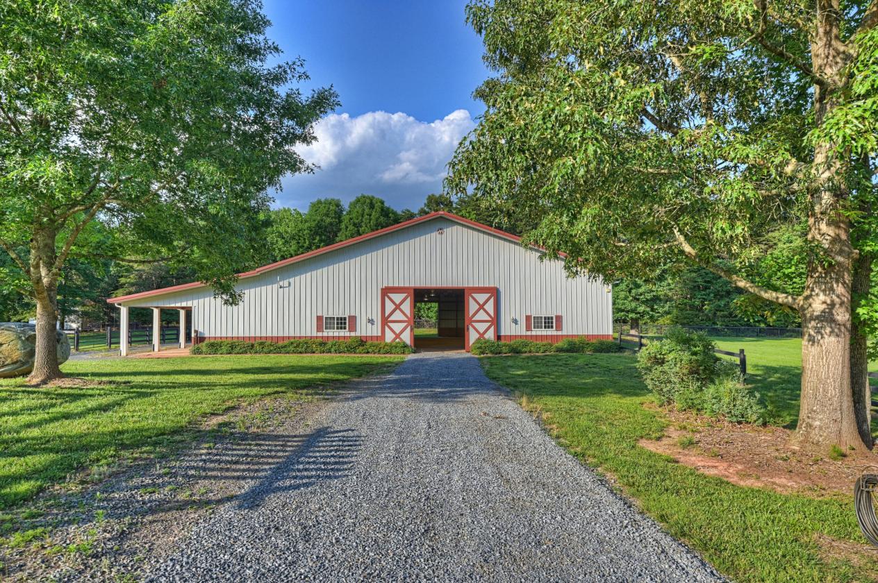 Equestrian Estate on 43 Acres - photo 15
