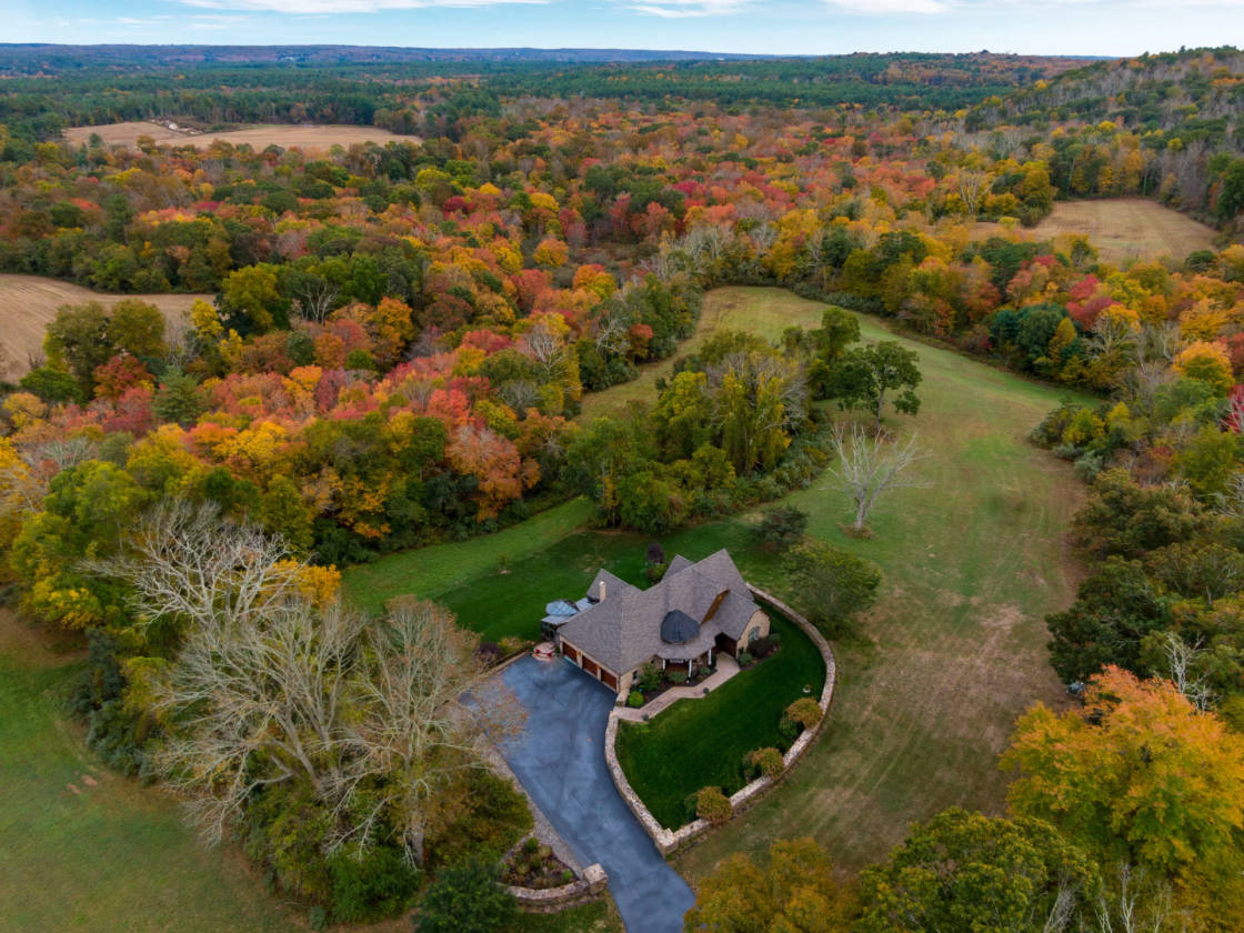 Horse Farms For Sale in CT, Horse Properties For Sales in Connecticut