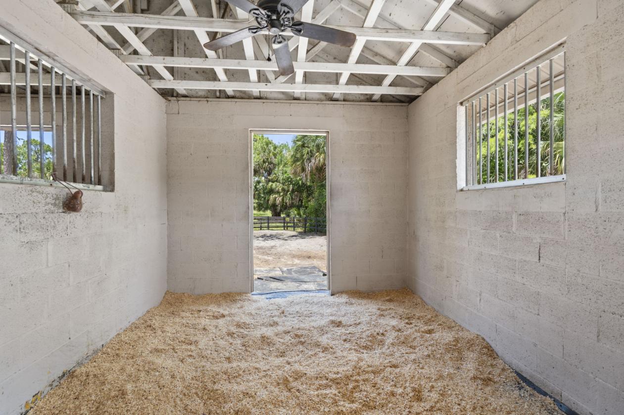 Luxury Equestrian Estate near Wellington - photo 16