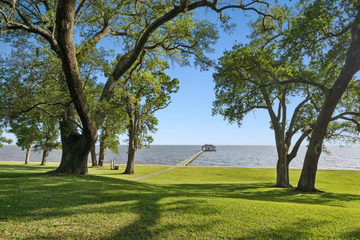 93 Acre Gulf-Front Estate. Horses Welcome - photo 19