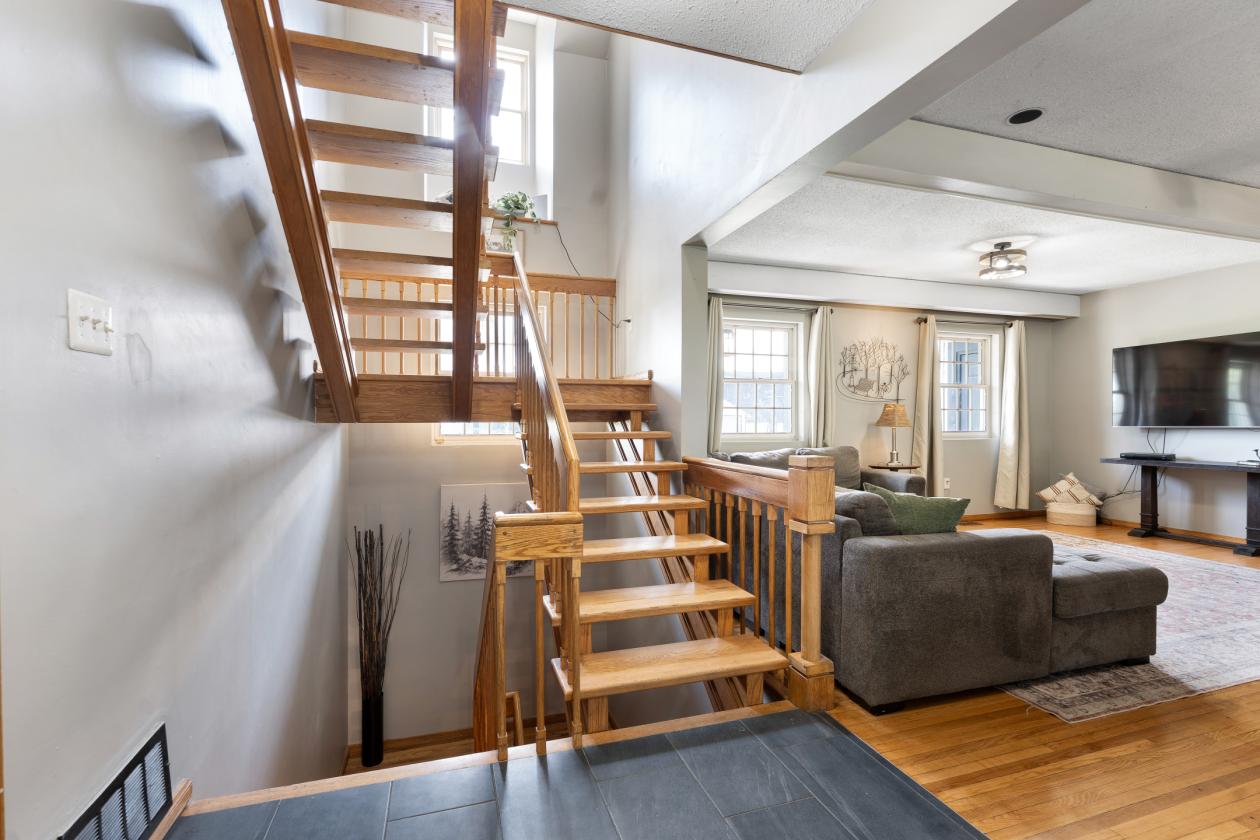 SURROUNDED BY VIBRANT EQUESTRIAN COMMUNITY - photo 15