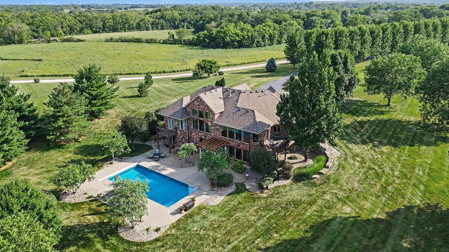Outstanding Estate Including 20 Acres - photo 29