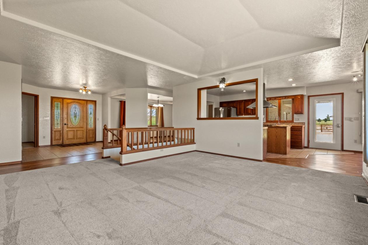 Excaliber Ranch: A Hillside Haven of Legacy and Land - photo 17