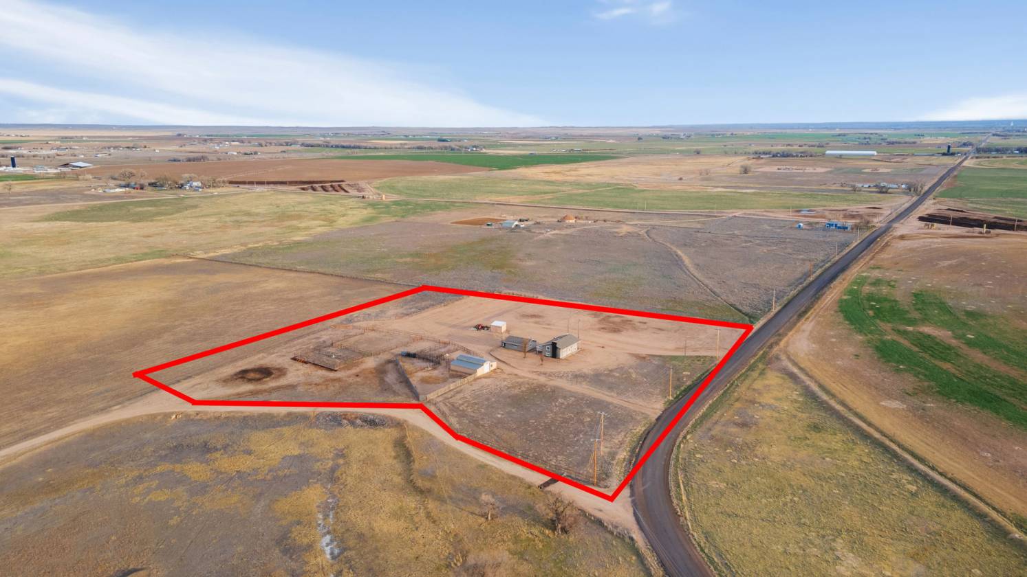 Horse Property for sale.