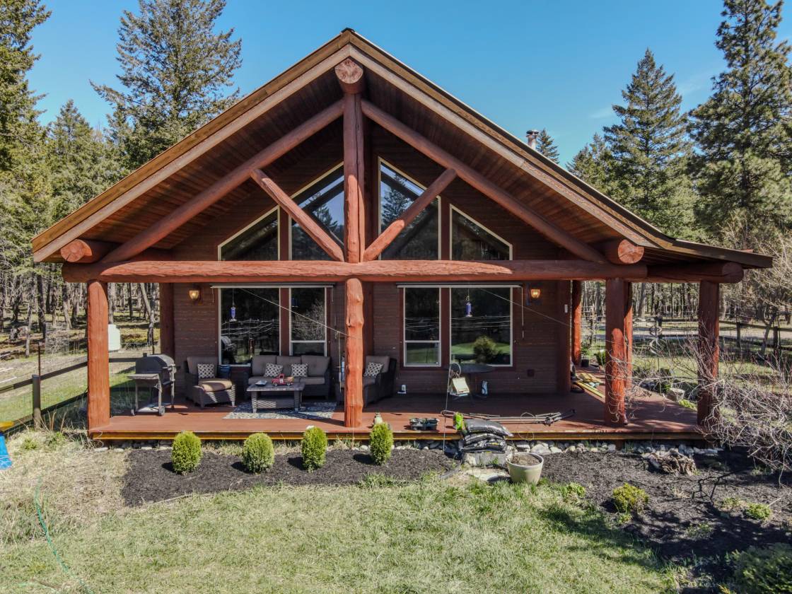 Horse Property for sale.