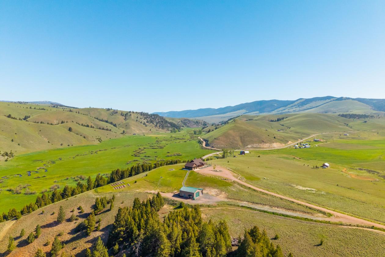 Extraordinary 13.27-Acre Mountain Retreat - photo 7