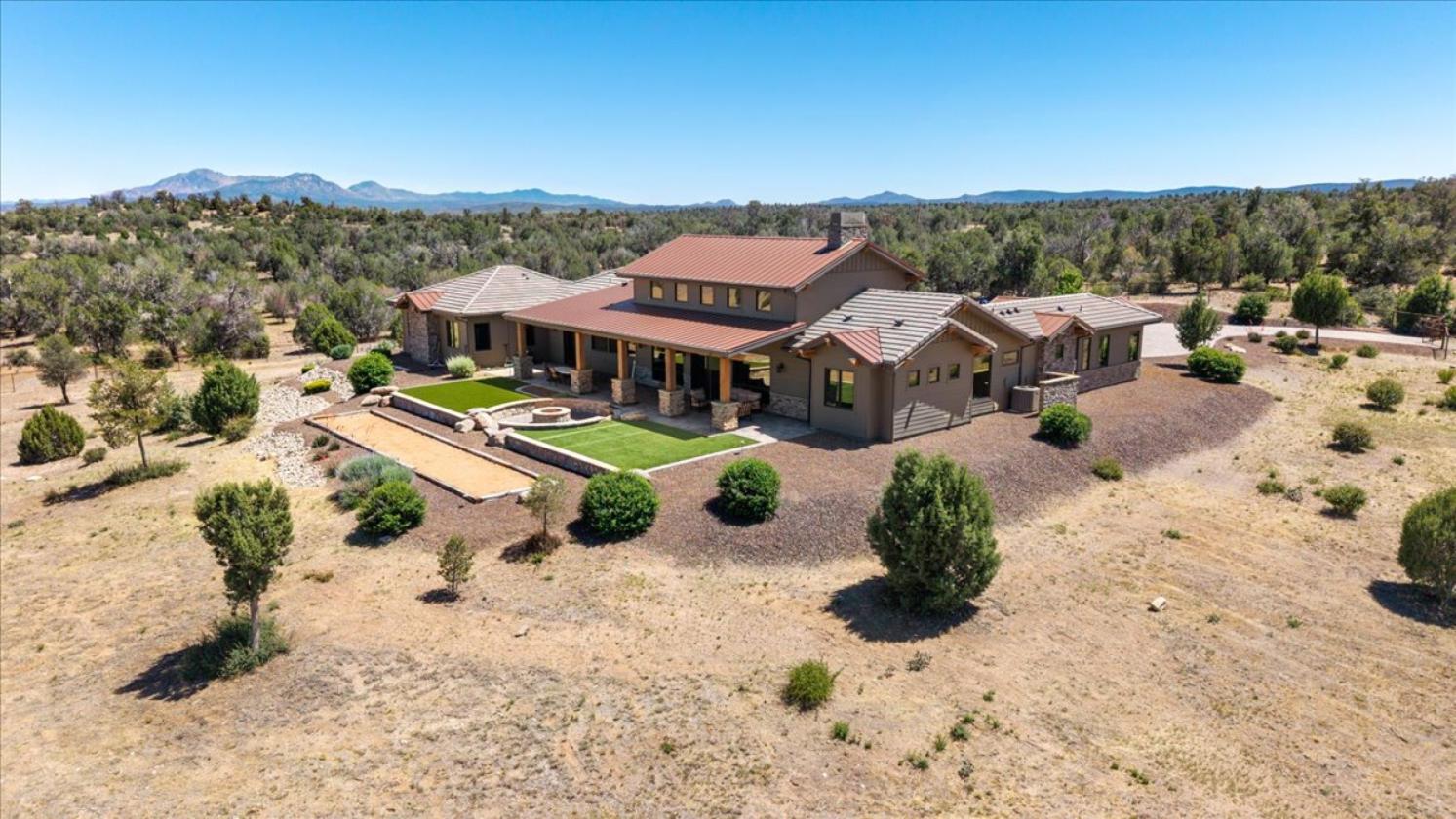 Remarkable Luxury Ranch on 38 Acres - photo 29