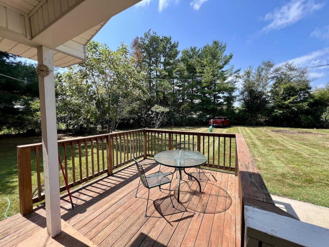10.65 Ac. m/l with House & Workshop near Lake! - photo 21