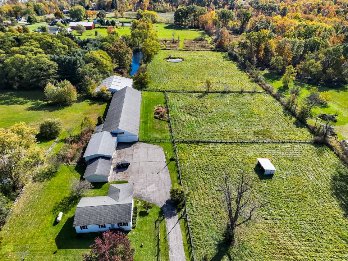 Horse Property for sale.