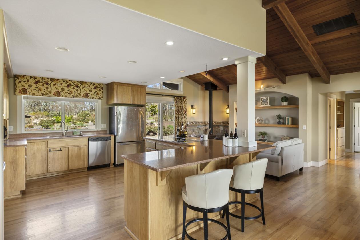 Turn-Key Equestrian Property with Trainer Quarters - photo 7