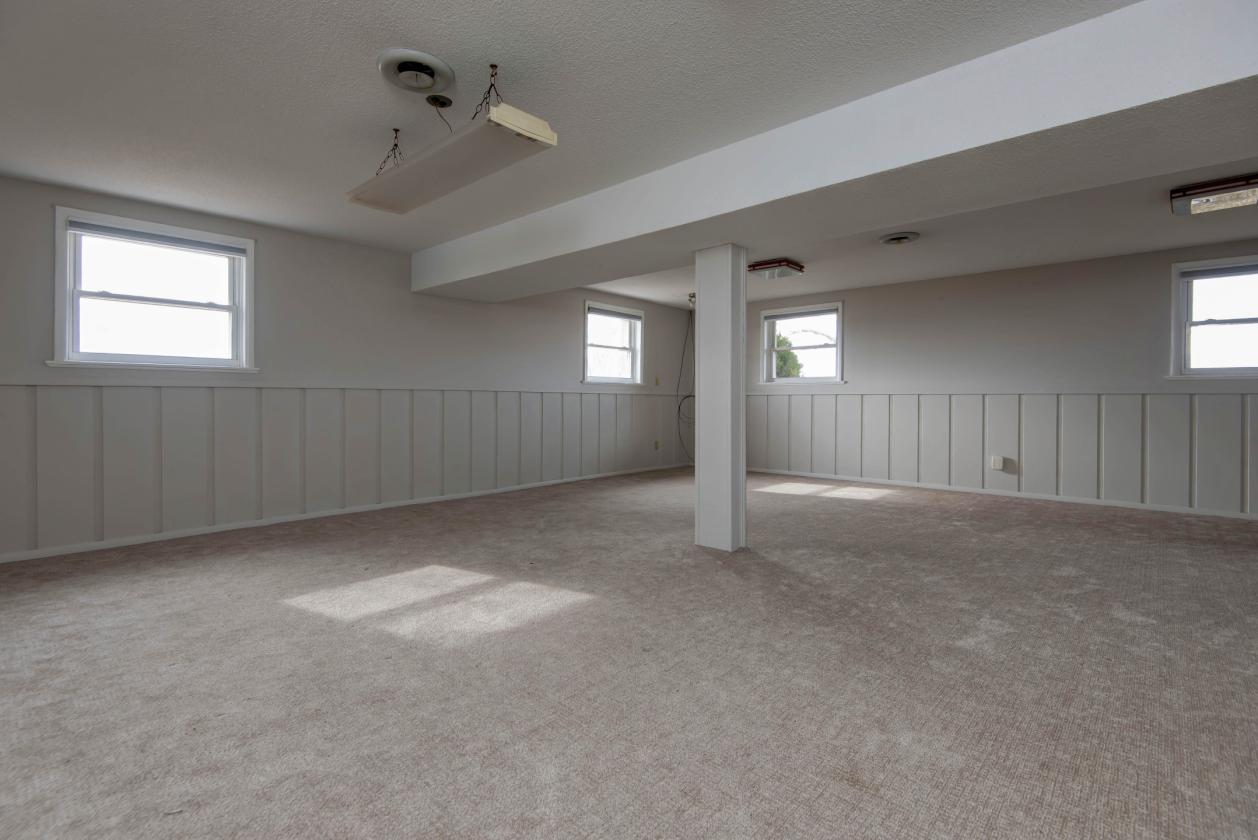 : CUSTOM HOBBY RANCH...SOLD....OF COURSE! - photo 16