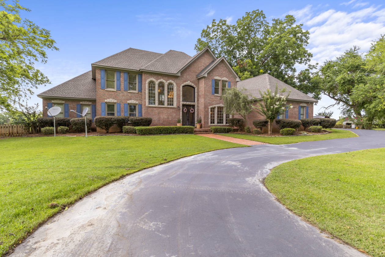 Horse Farms For Sale in Alabama, Horse Property & Ranches For Sale in AL