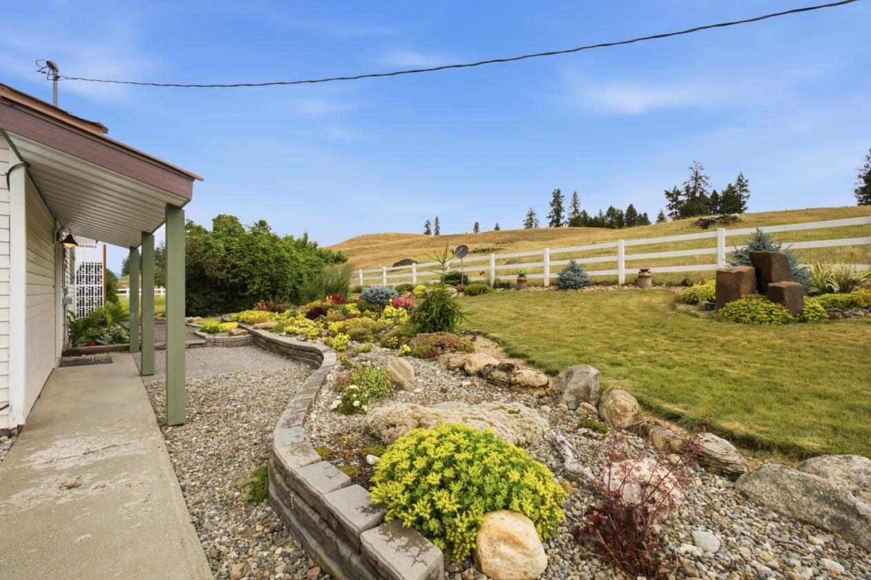 Rare 64.8 Acre Farmstead - photo 4