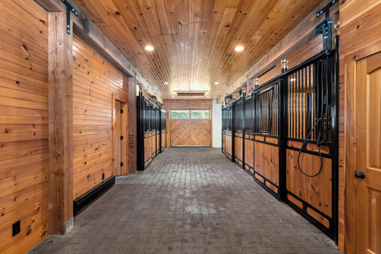 8-acre Luxury Equestrian Estate - photo 14
