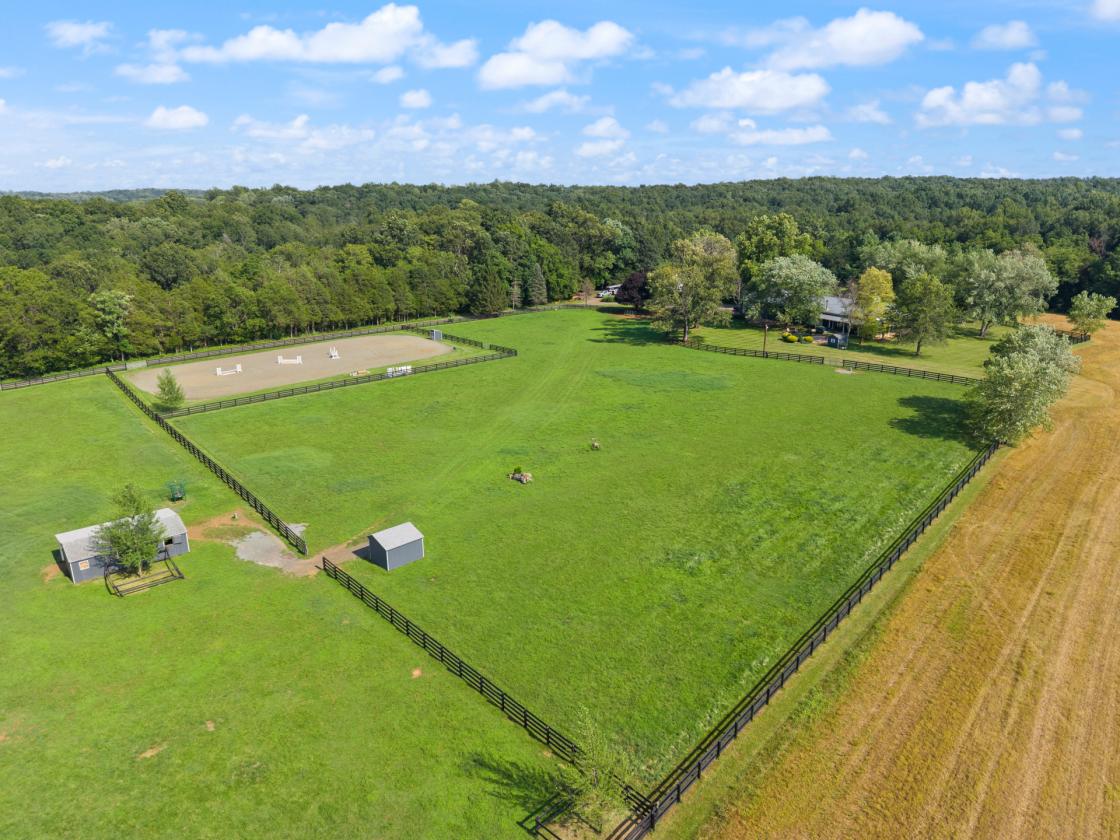Turnkey 20 ac equestrian property near Warrenton - photo 12
