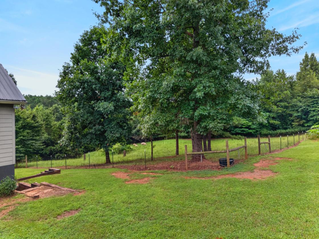 Mini Farm in Monroe County! TWO Residences! - photo 25