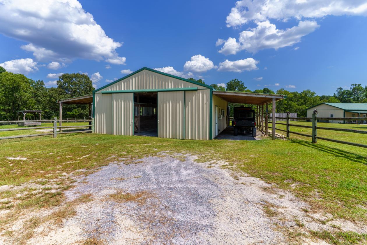 Equestrian Estate Near the Carolina Horse Park - photo 26