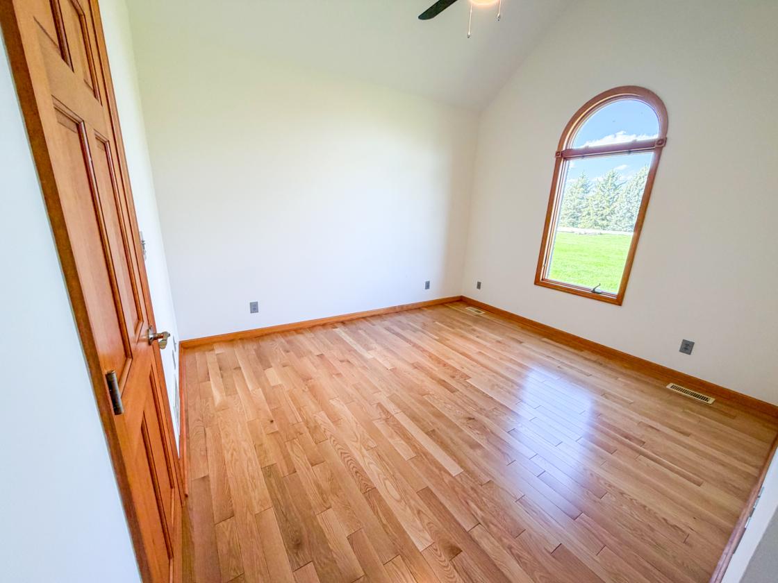 Traditional Ranch with Basement and Barn - photo 26