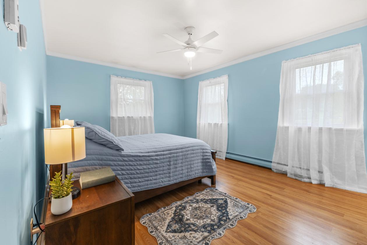 Lakefront Home with 2 stalls & a Tack Room - photo 16