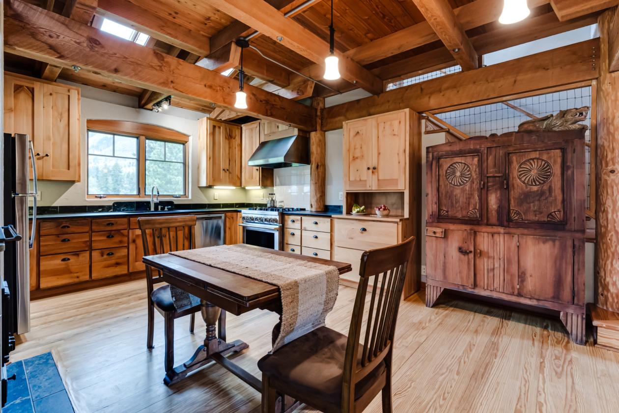 UNIQUE EQUESTRIAN AND ORGANIC FARM PROPERTY - photo 7