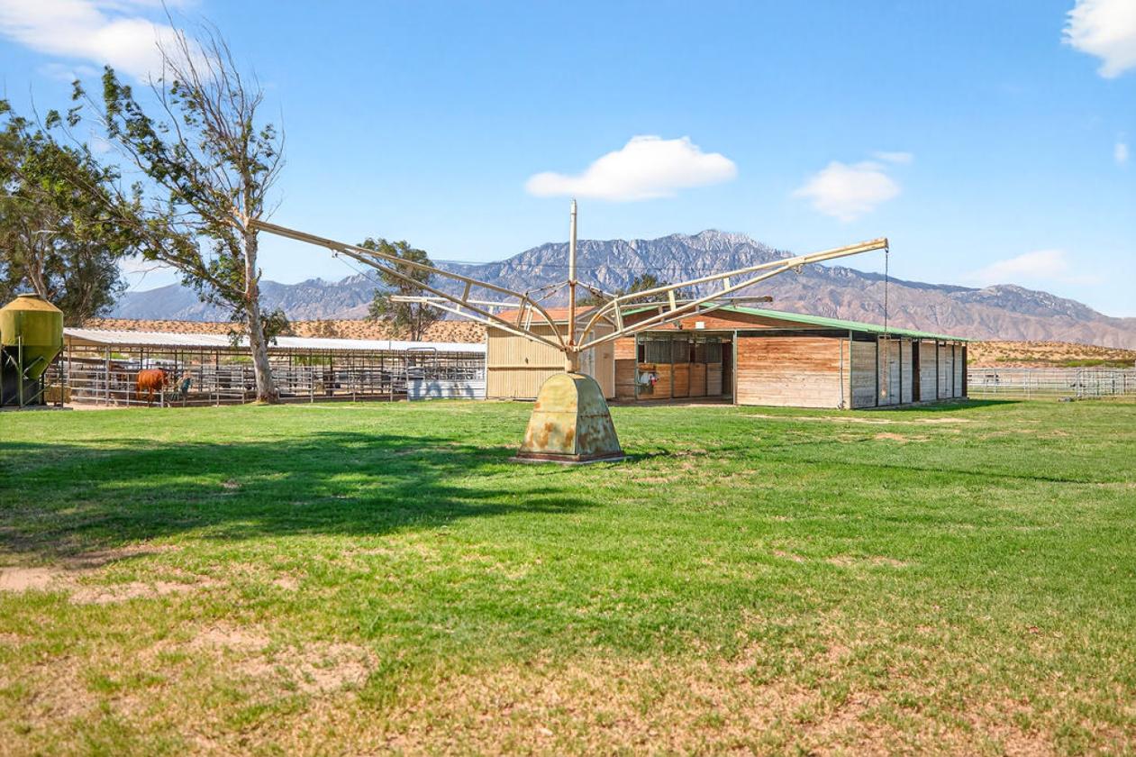 Equestrian Paradise Minutes from Palm Springs - photo 12