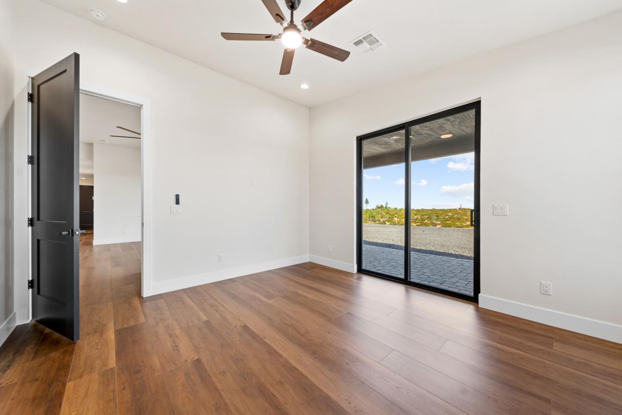 Brand New Build with Panoramic Views - photo 15