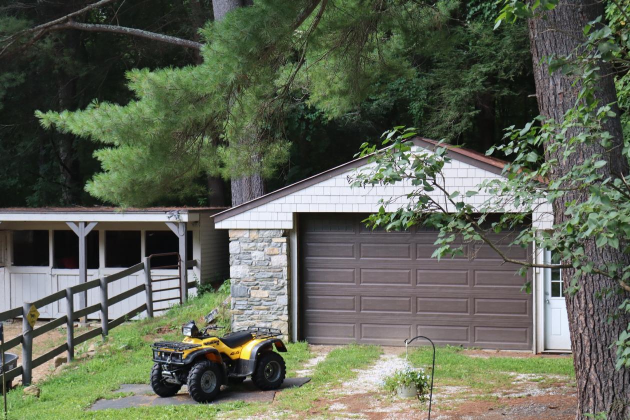 Horse property renovated home gorgeous river views - photo 30