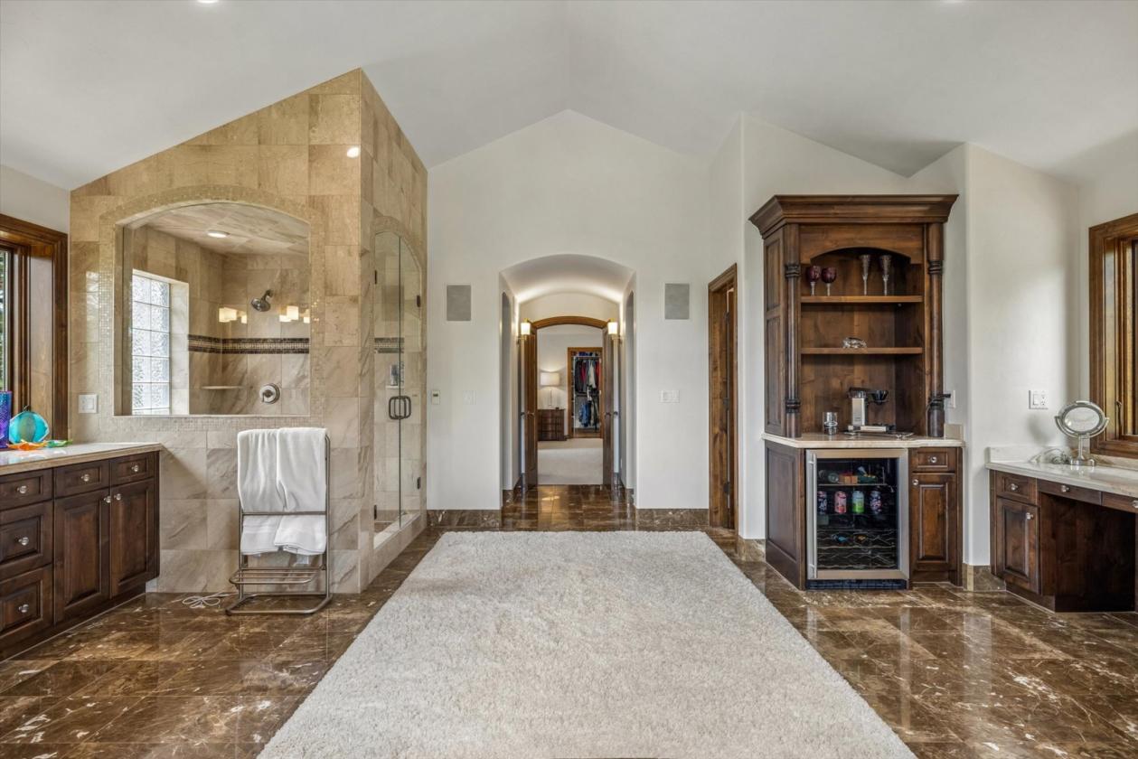 Zoned for horses on 5.13 Acres - photo 17