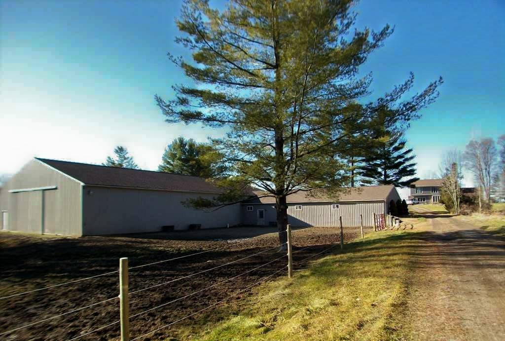 EQUESTRIAN ESTATE for sale Williamston, Ingham County, Michigan
