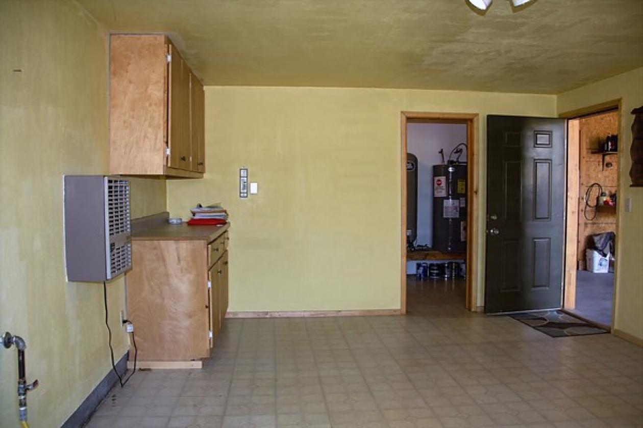Picturesque 80-acre ranch! - photo 15