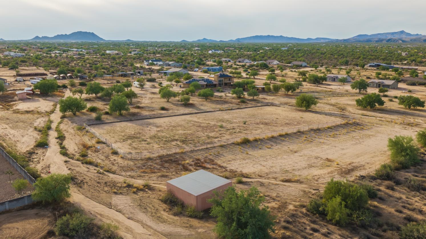 10-AC Luxury Equestrian Estate w/ Panoramic Views - photo 10