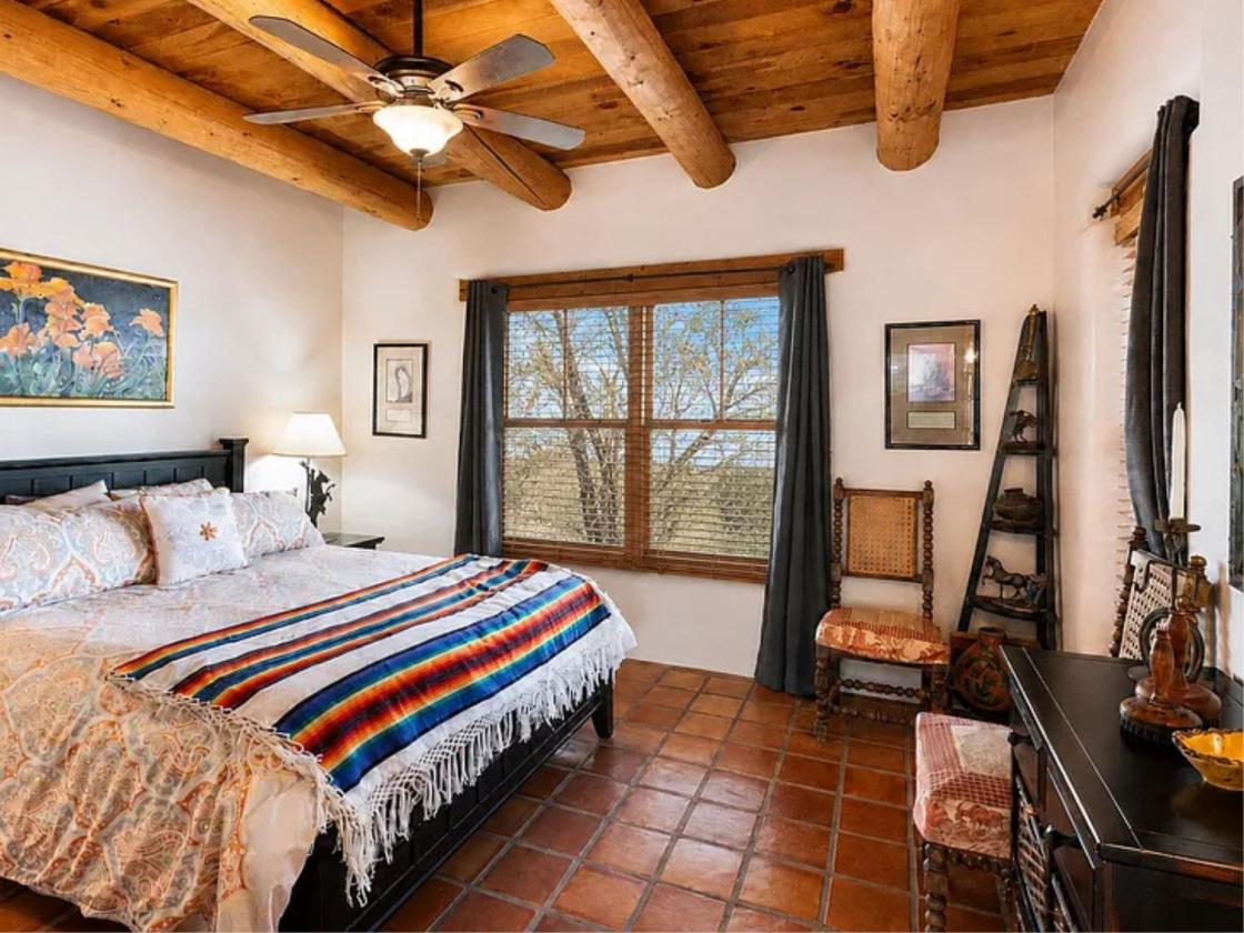 Established Santa Fe Equestrian Estate - photo 20