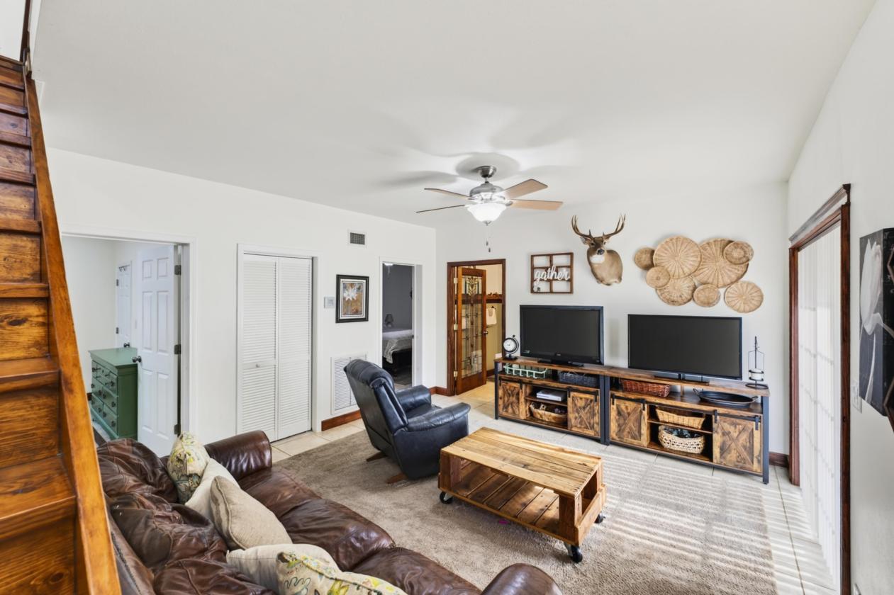 Mini Farm in Monroe County! TWO Residences! - photo 10