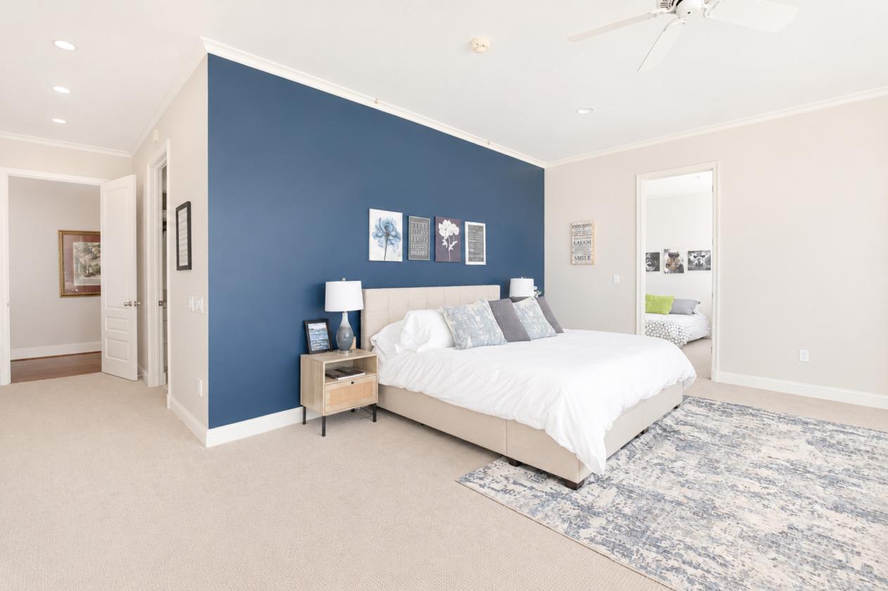 Luxury Equestrian Estate in a Gated Community - photo 17
