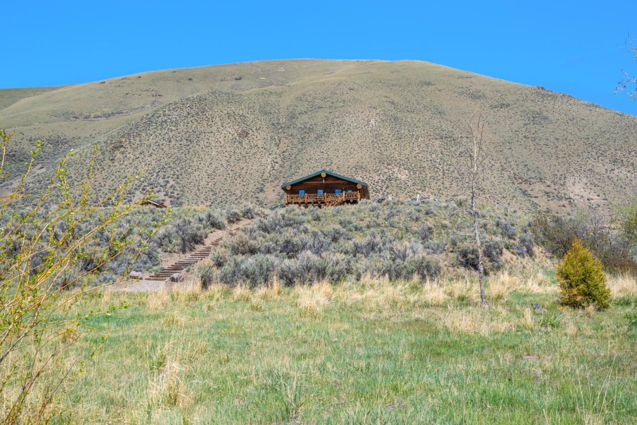 Private Idaho Retreat on 325 acres! - photo 16