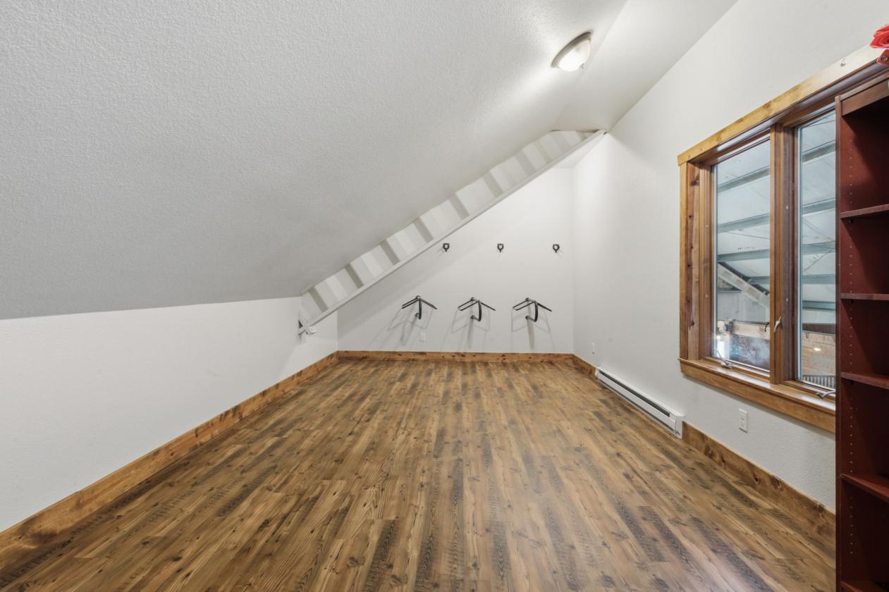 Custom 13.53 Acre Horse Property - photo 26