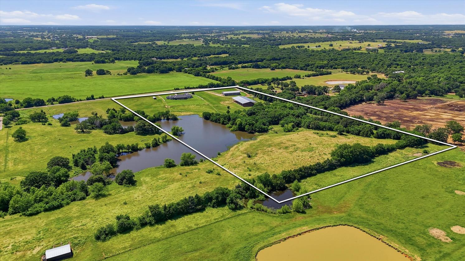 Breathtaking 20+ acre paradise for equestrians - photo 13