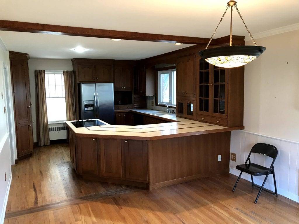 House with Horse Stables and Riding Arena in Binghamton NY