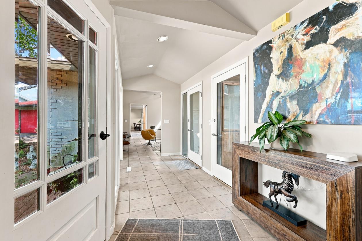 Luxury Equestrian Estate - photo 15