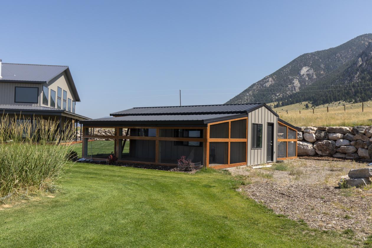 Yellowstone Corridor Luxury Horse Property - photo 10