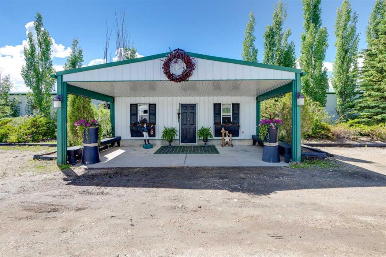 **Exceptional Turnkey Equine Agri-Business*** - photo 3