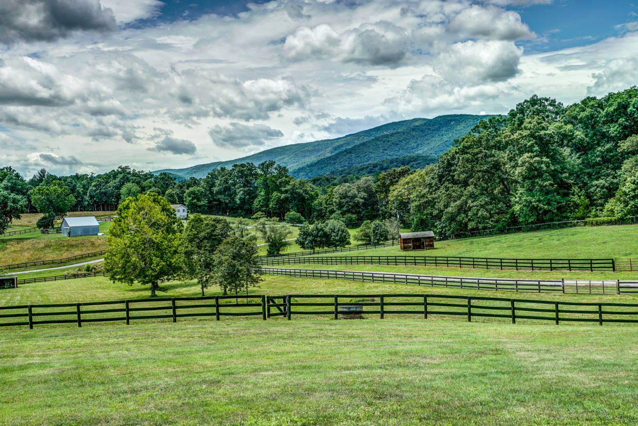 Equestrian property on 22+ acres in the heart of Virginia
