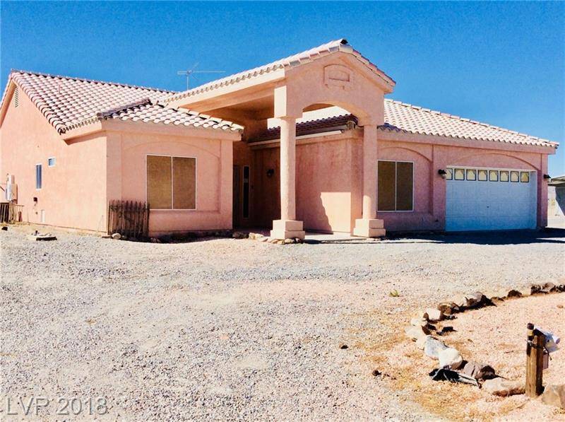 Horse Property for sale.