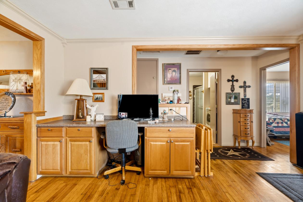 Horse Property on 10 Acres - photo 11