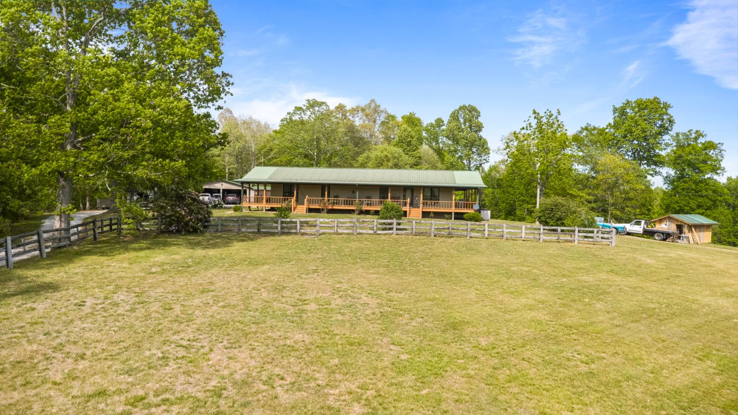 60+ Acre Farm just outside Big South Fork NRRA! - photo 3