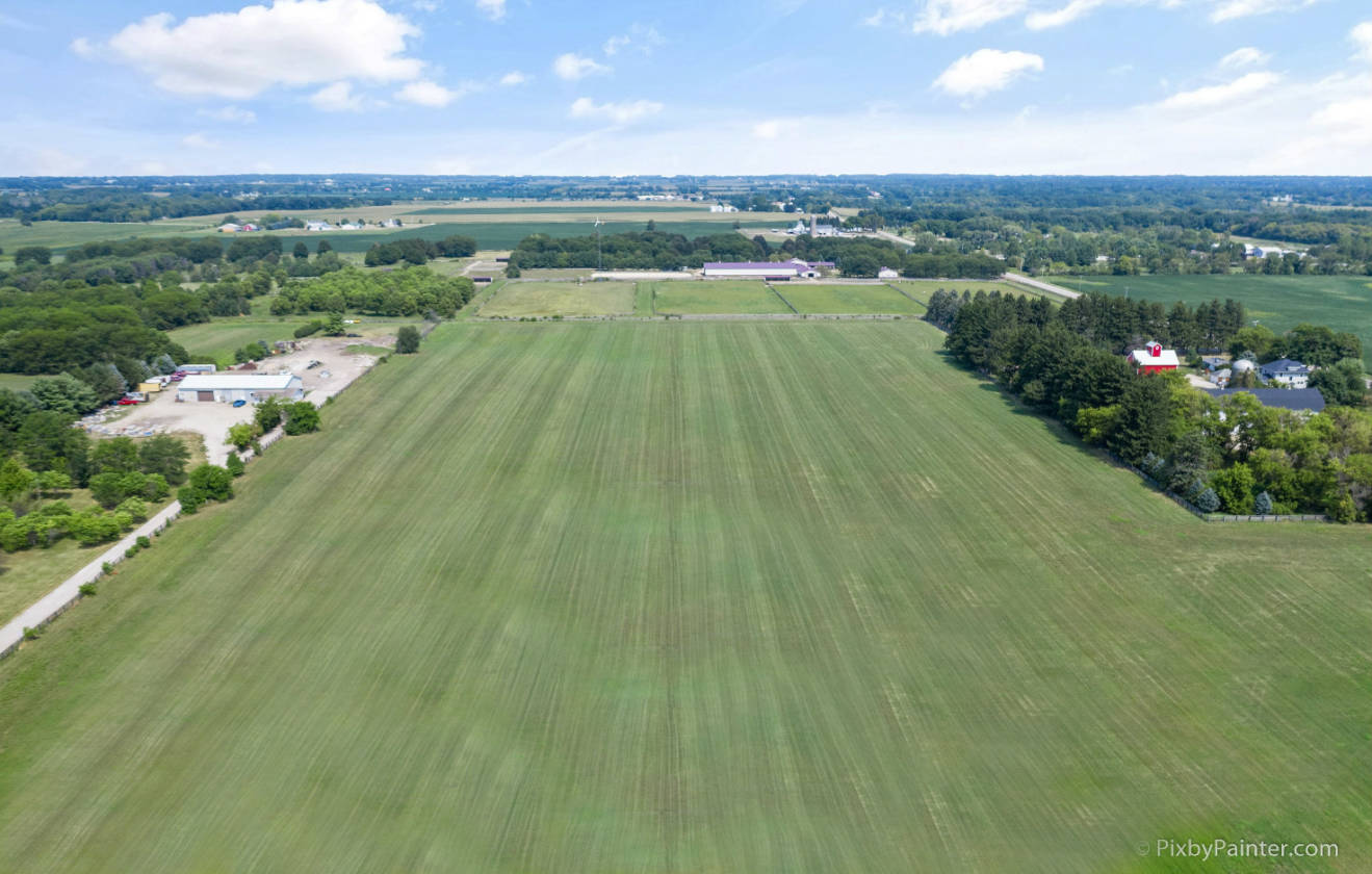 Snodell Farm104+ acre Horse Farm in Campton Hills, IL Campton Hills, Kane County, Illinois